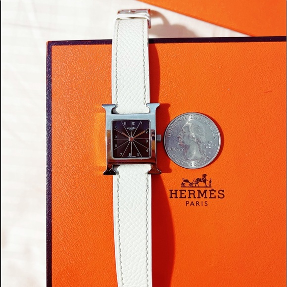 🚫SOLD🚫Authentic!💯Hermes H Hour small watch - Picture 9 of 10